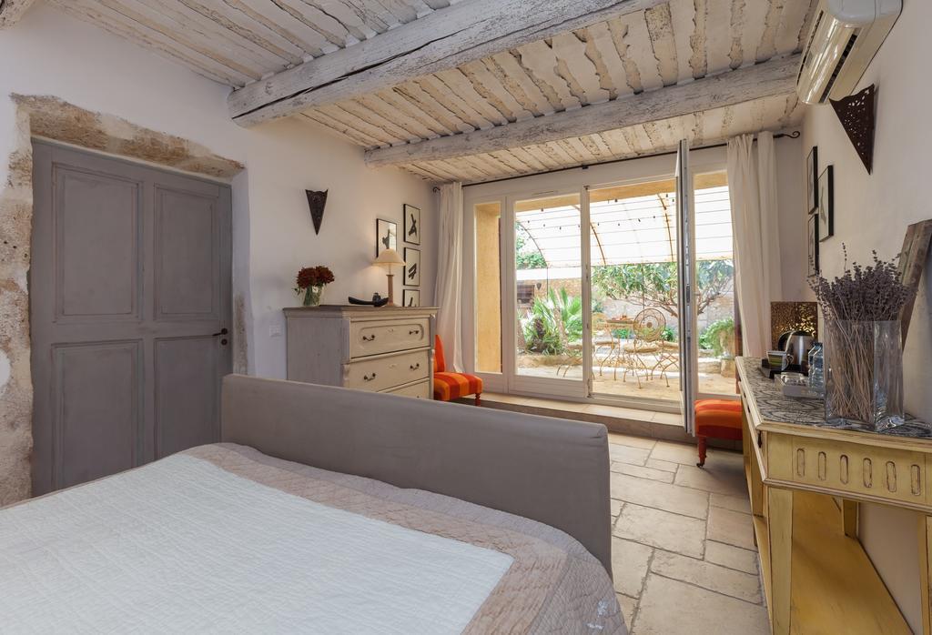 La Louviere Des Bruyeres Bed & Breakfast Robion en Luberon ห้อง รูปภาพ
