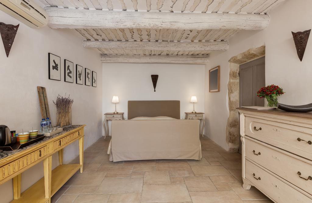 La Louviere Des Bruyeres Bed & Breakfast Robion en Luberon ห้อง รูปภาพ