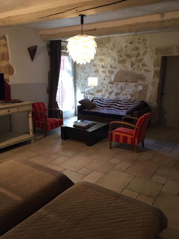 La Louviere Des Bruyeres Bed & Breakfast Robion en Luberon ภายนอก รูปภาพ