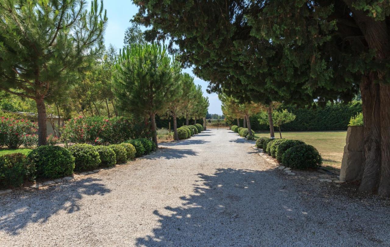 La Louviere Des Bruyeres Bed & Breakfast Robion en Luberon ภายนอก รูปภาพ