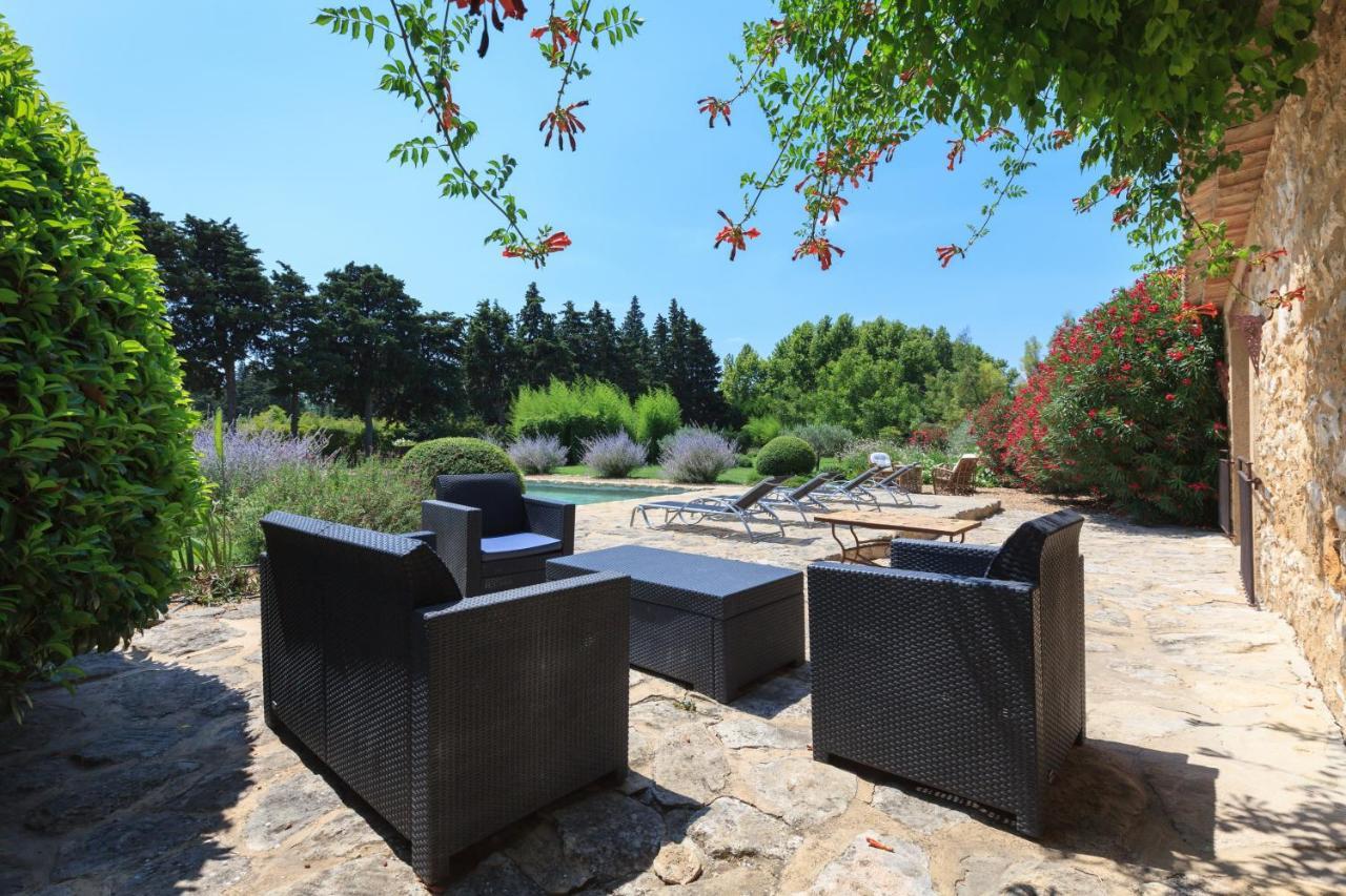 La Louviere Des Bruyeres Bed & Breakfast Robion en Luberon ภายนอก รูปภาพ